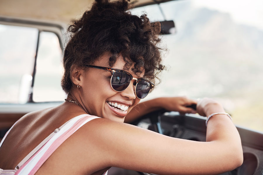 Learn how to avoid eye damage from the sun to protect yourself and your family now and as you age. 
