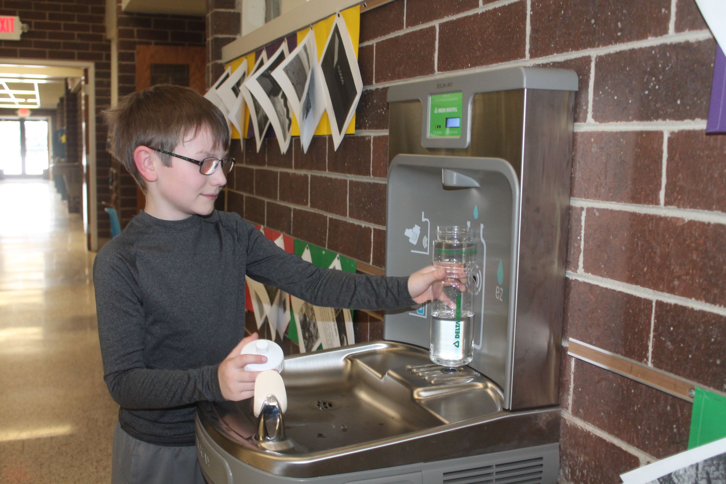 Lincoln Elementary Water Fountain