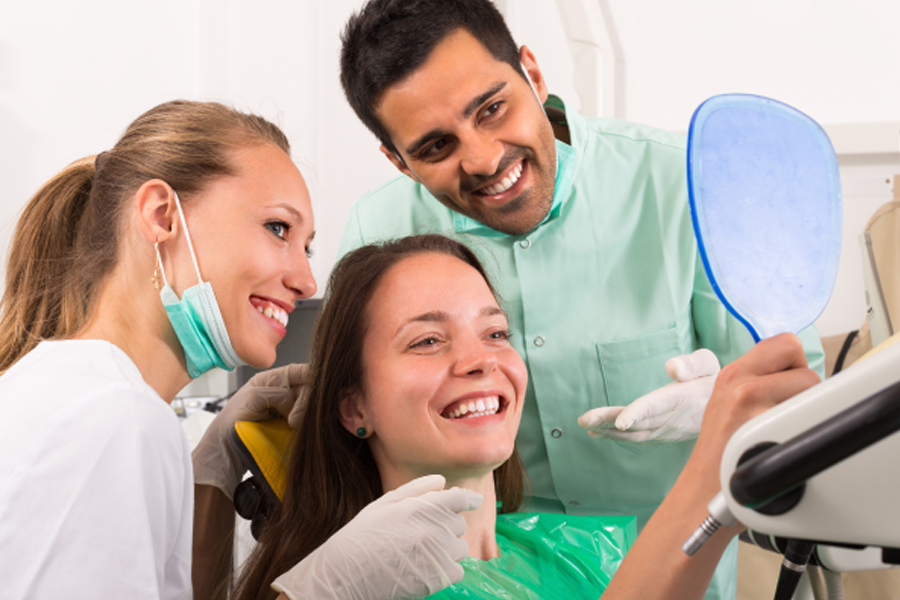 Everybody who’s been to the dentist has worked with one, but what exactly are the job duties of a de