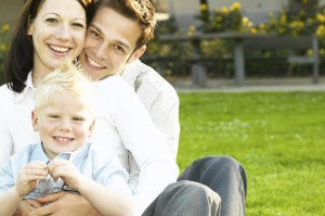 brown-haired-parents-with-blond-boy